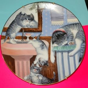 The Hamilton Collection Fine China Collectable Plate